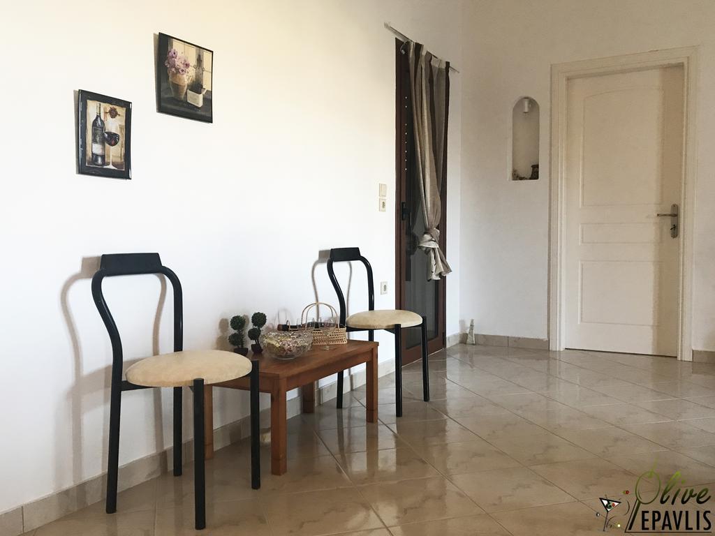 Olive Epavlis Apartment การ์ปาตอส ภายนอก รูปภาพ